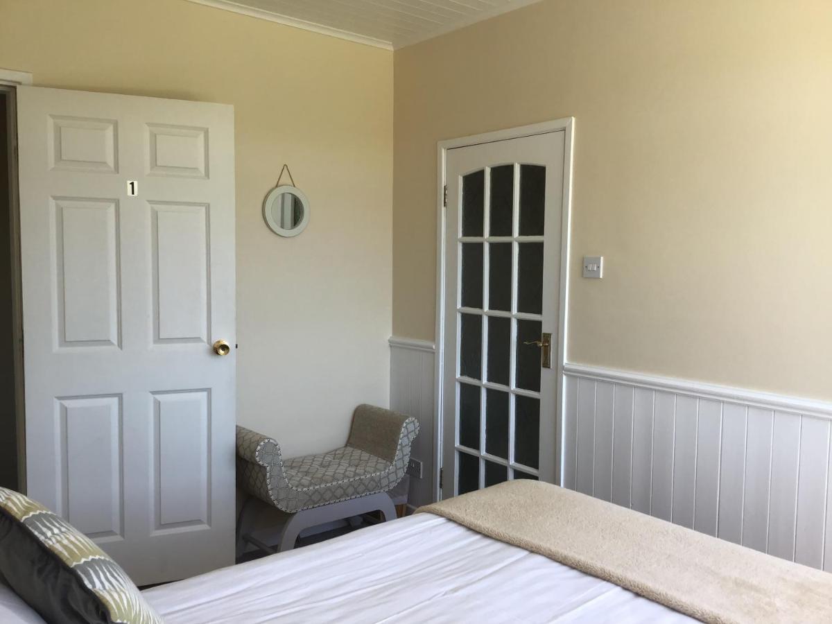 Aran Lodge Bantry Bagian luar foto