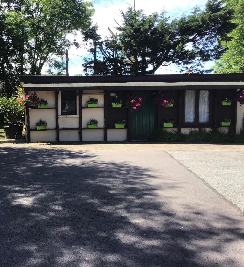 Aran Lodge Bantry Bagian luar foto